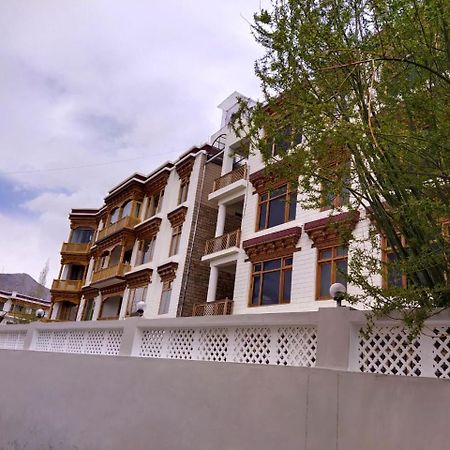 Kanishka Hotel Ladakh By Lexstays Leh Ngoại thất bức ảnh